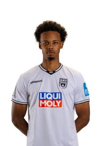 4 Julian Etse