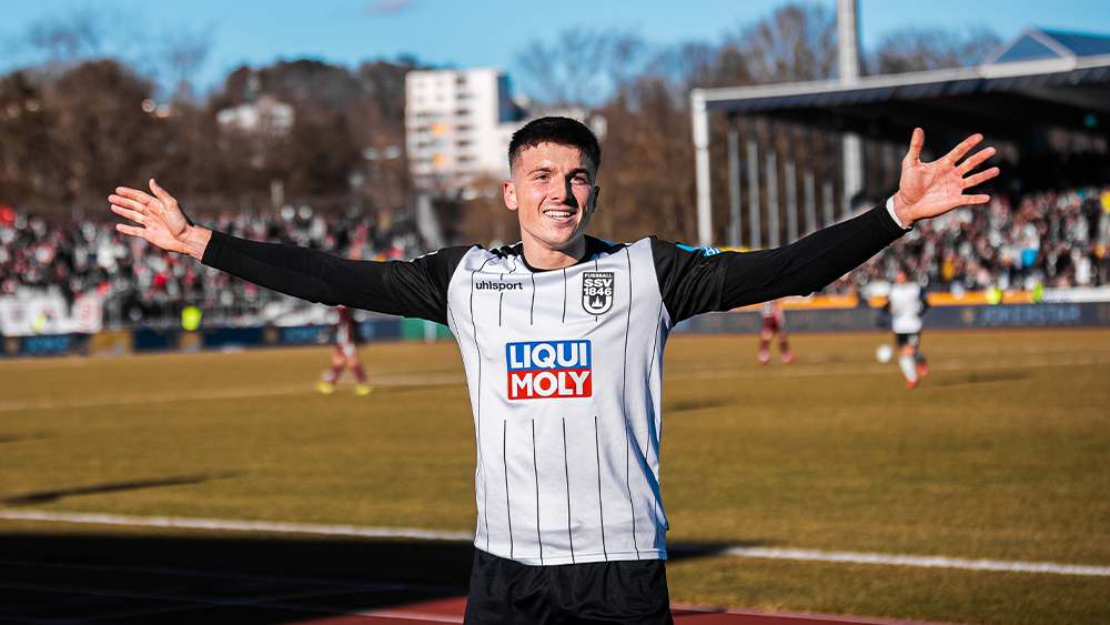 5:1 | Die Spatzen fliegen zum Sieg gegen Regensburg