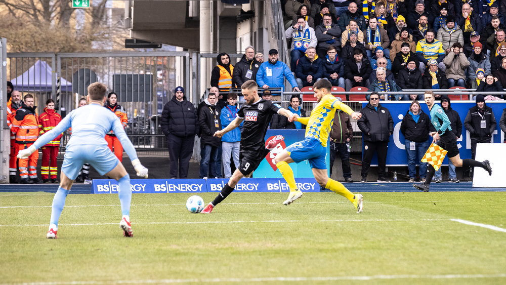 1:1 | Ulmer erkämpfen sich einen Punkt gegen Braunschweig