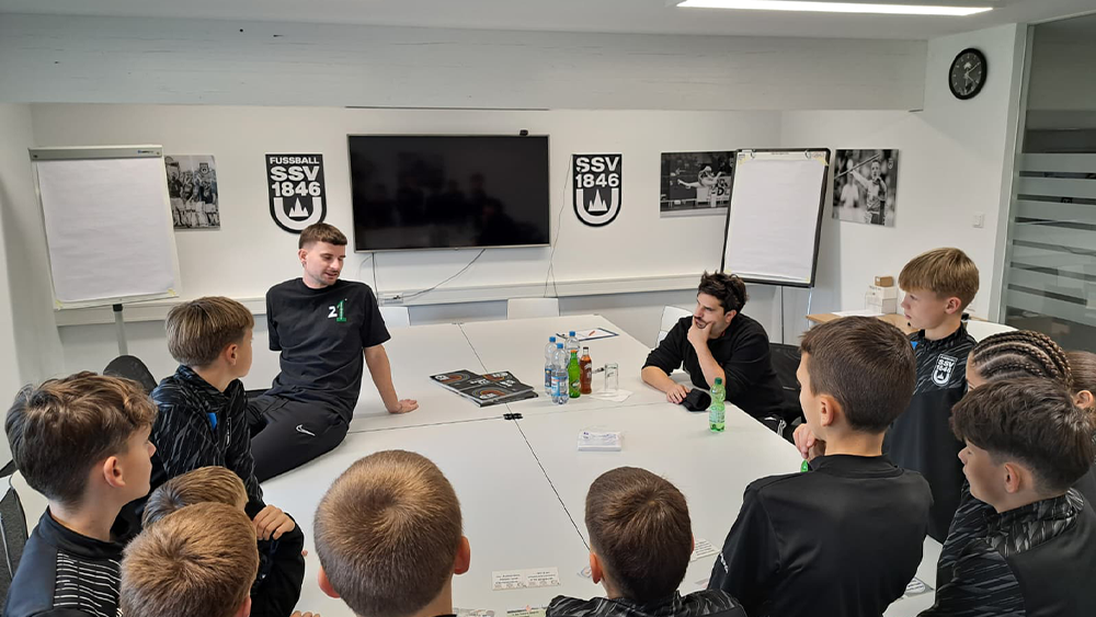 Präventionsmaßnahme gegen Rassismus und Antisemitismus im SSV-Nachwuchs