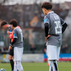 U19 gewinnt Testspiel gegen Herrenmannschaft