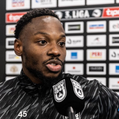 „ich muss immer damit rechnen, dass der Torwart einen Fehler macht“ – Die Stimmen zum Spiel