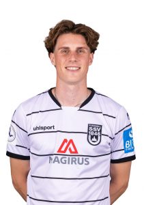 10 Oliver Wähling