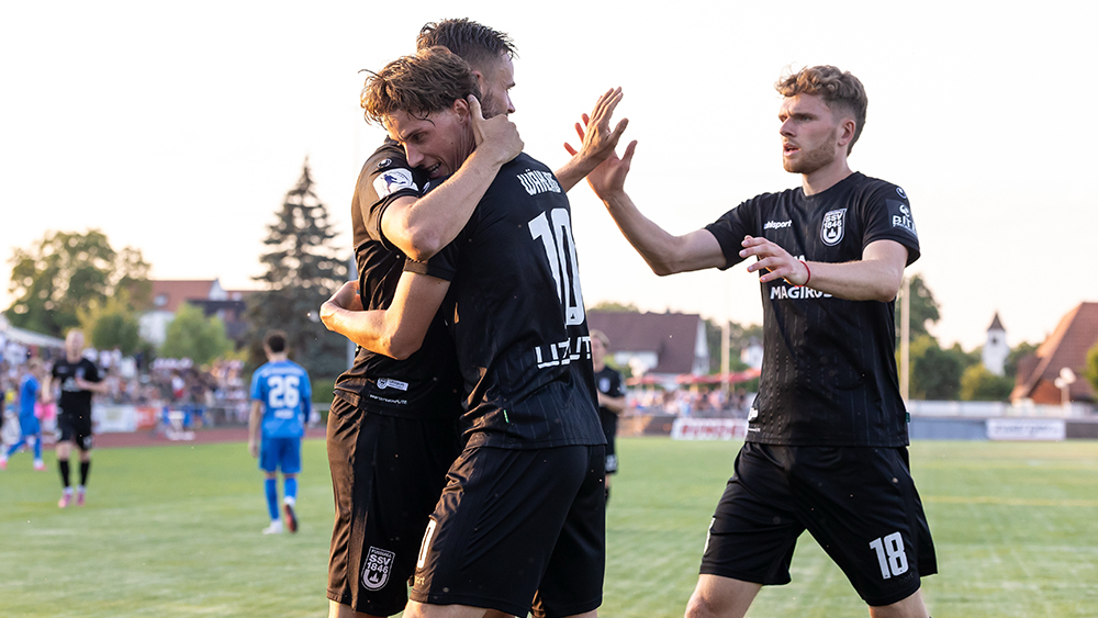 2:0 – Spatzen stehen in Runde drei